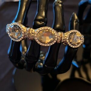 Skyline jewel bracelet NWT 110